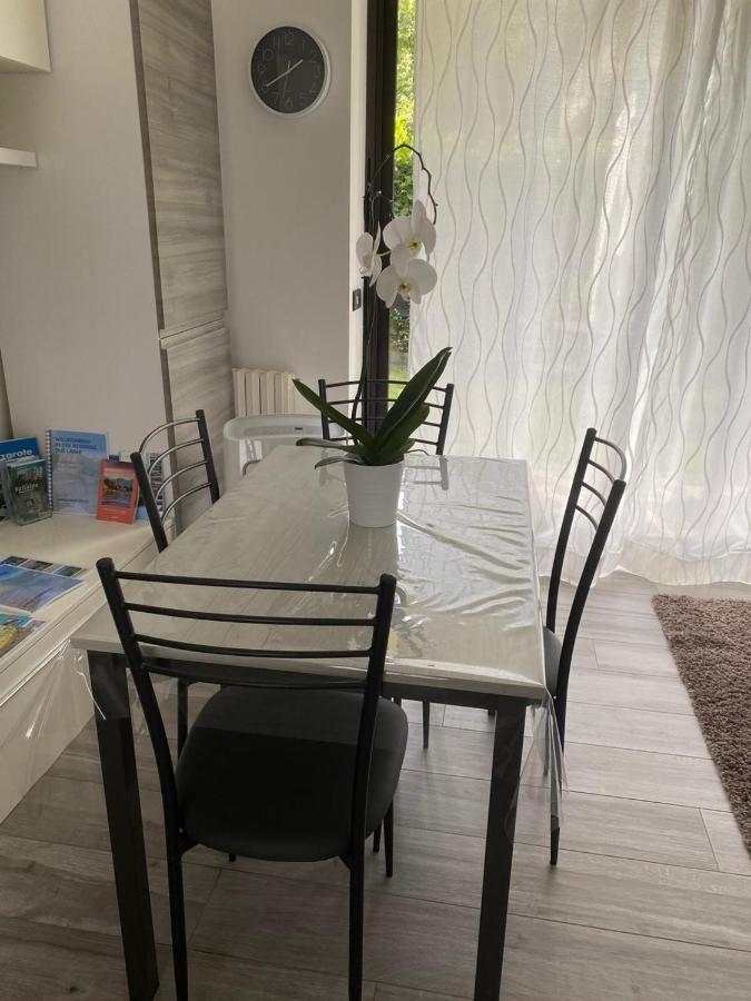 Residenza I Laghi Apartamento Porlezza Exterior foto